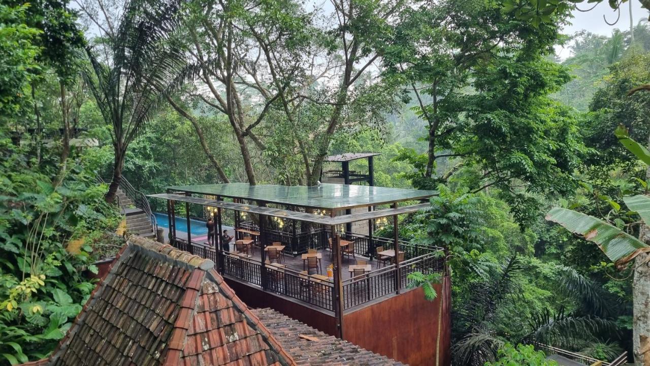 The Sebali Resort Убуд Екстериор снимка The Glasshouse