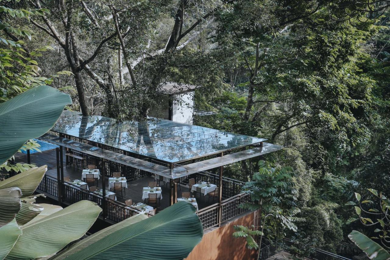 The Sebali Resort Убуд Екстериор снимка The Glass House
