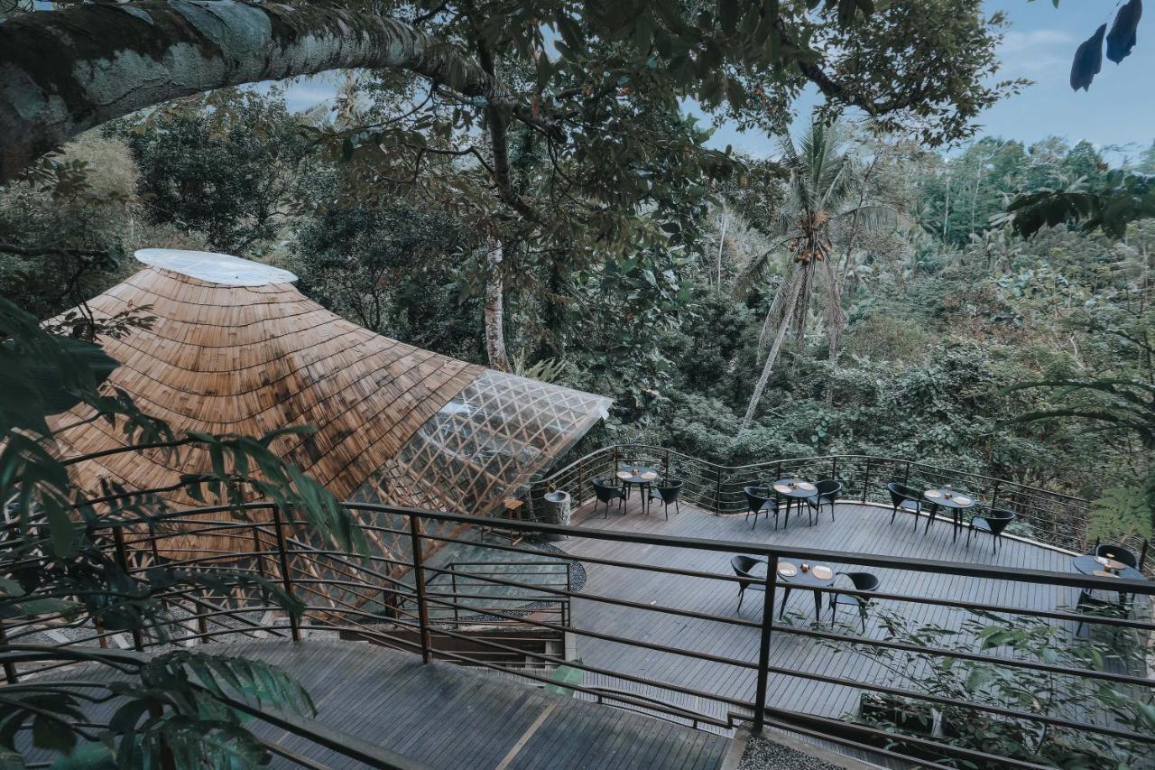 The Sebali Resort Убуд Екстериор снимка The restaurant at the top of the hill