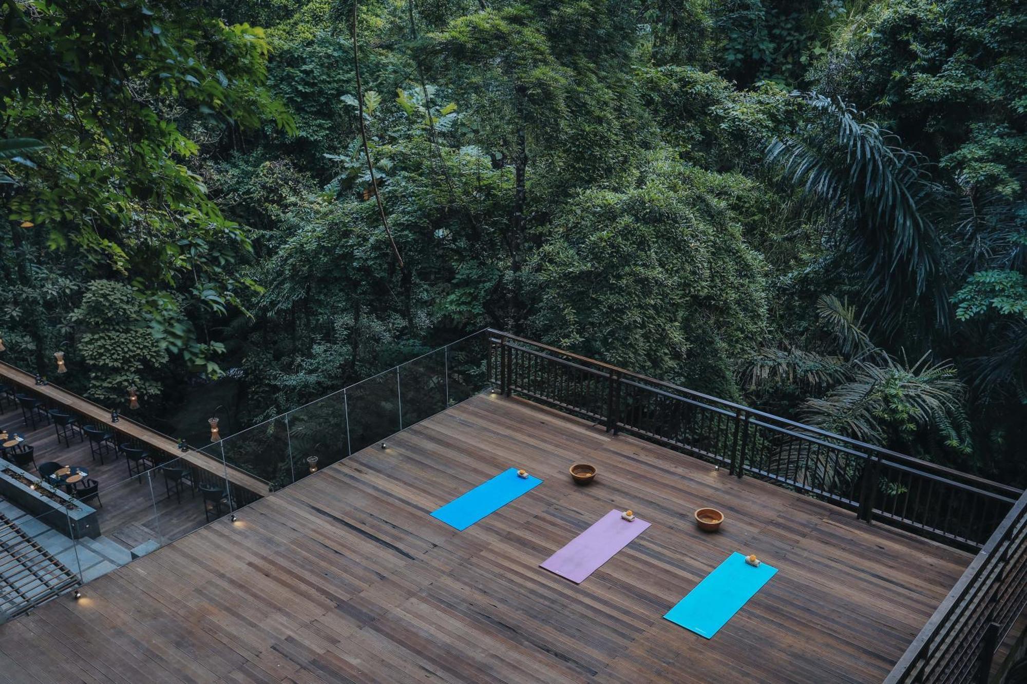 The Sebali Resort Убуд Екстериор снимка The Yoga Deck